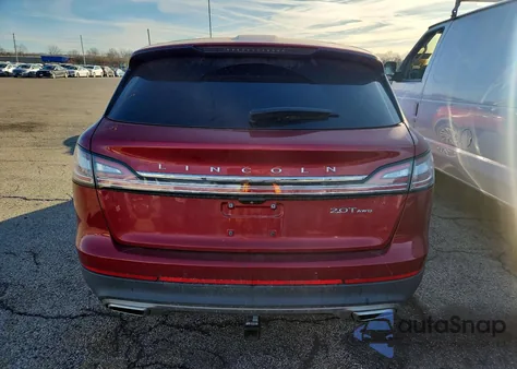 2019 Lincoln Nautilus Reserve z USA, uszkodzony, nr VIN 2LMPJ8L93KBL58649